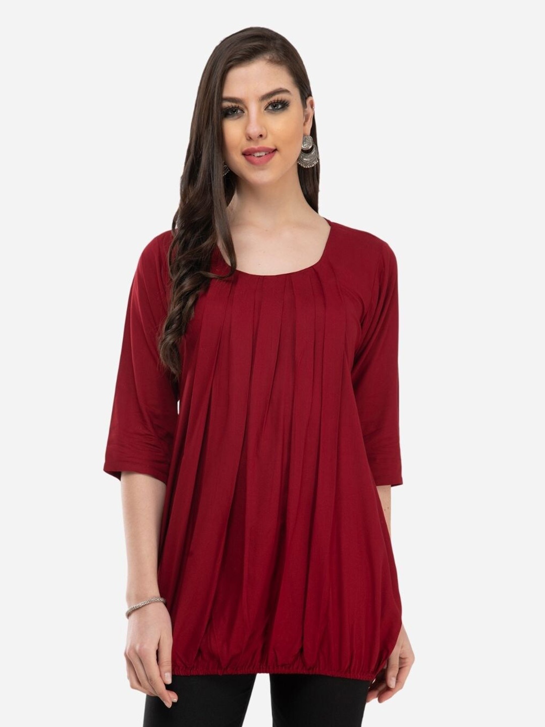 

DesiNoor com Maroon Short Kurti