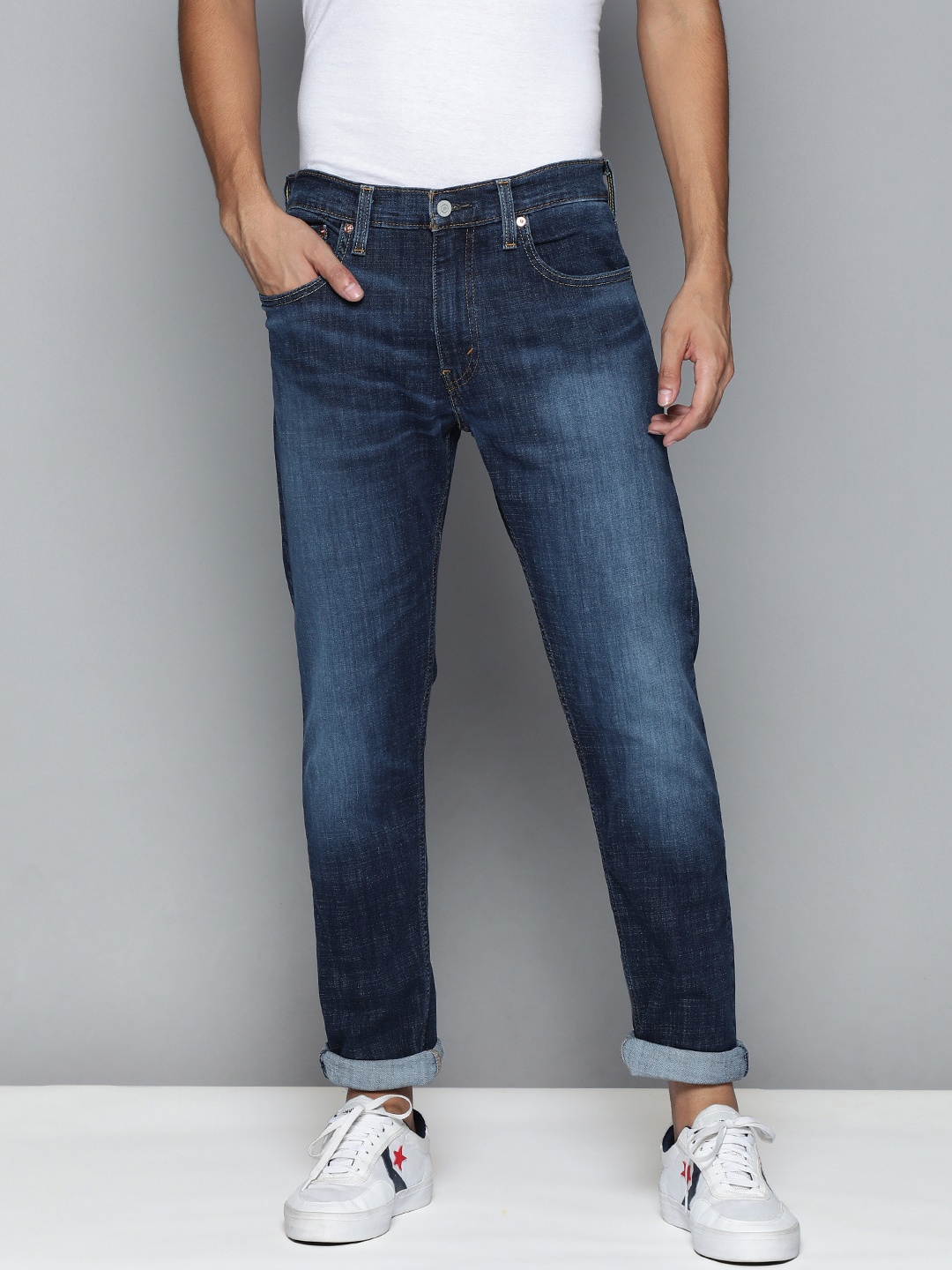 

Levis Men Blue Slim Fit Heavy Fade Stretchable Jeans