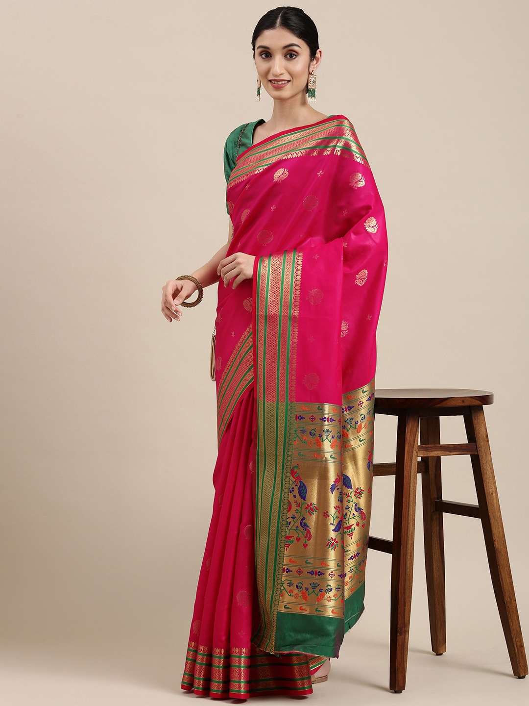 

Mitera Fuchsia Pink & Golden Ethnic Motifs Zari Silk Blend Paithani Saree