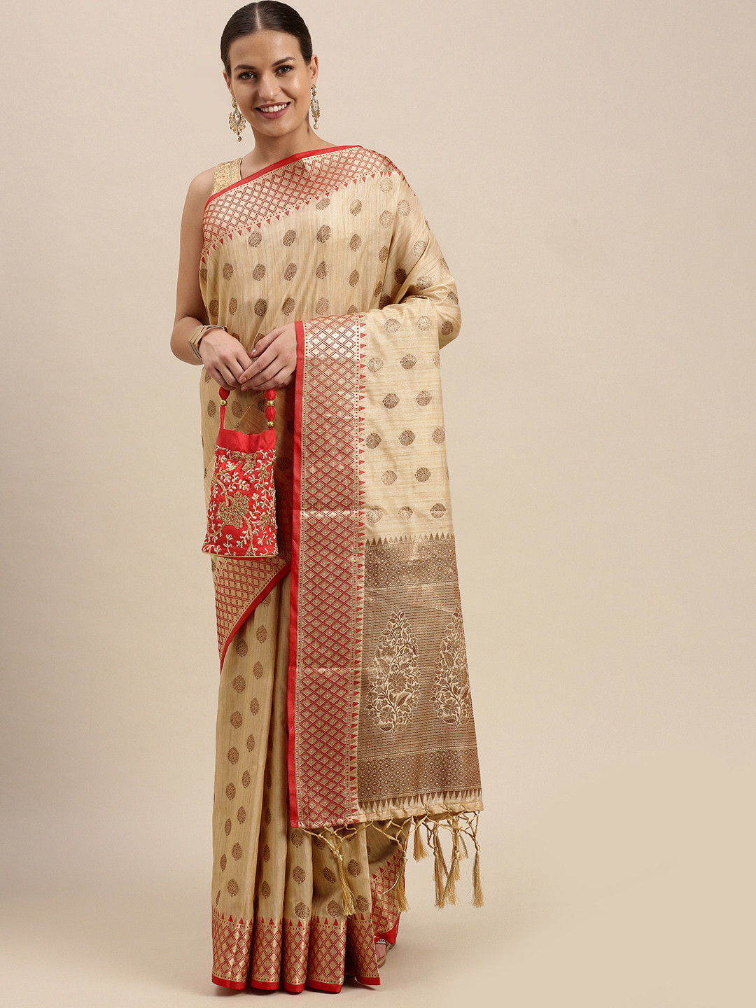 

SANGAM PRINTS Cream-Coloured & Golden Ethnic Motifs Zari Pure Silk Saree