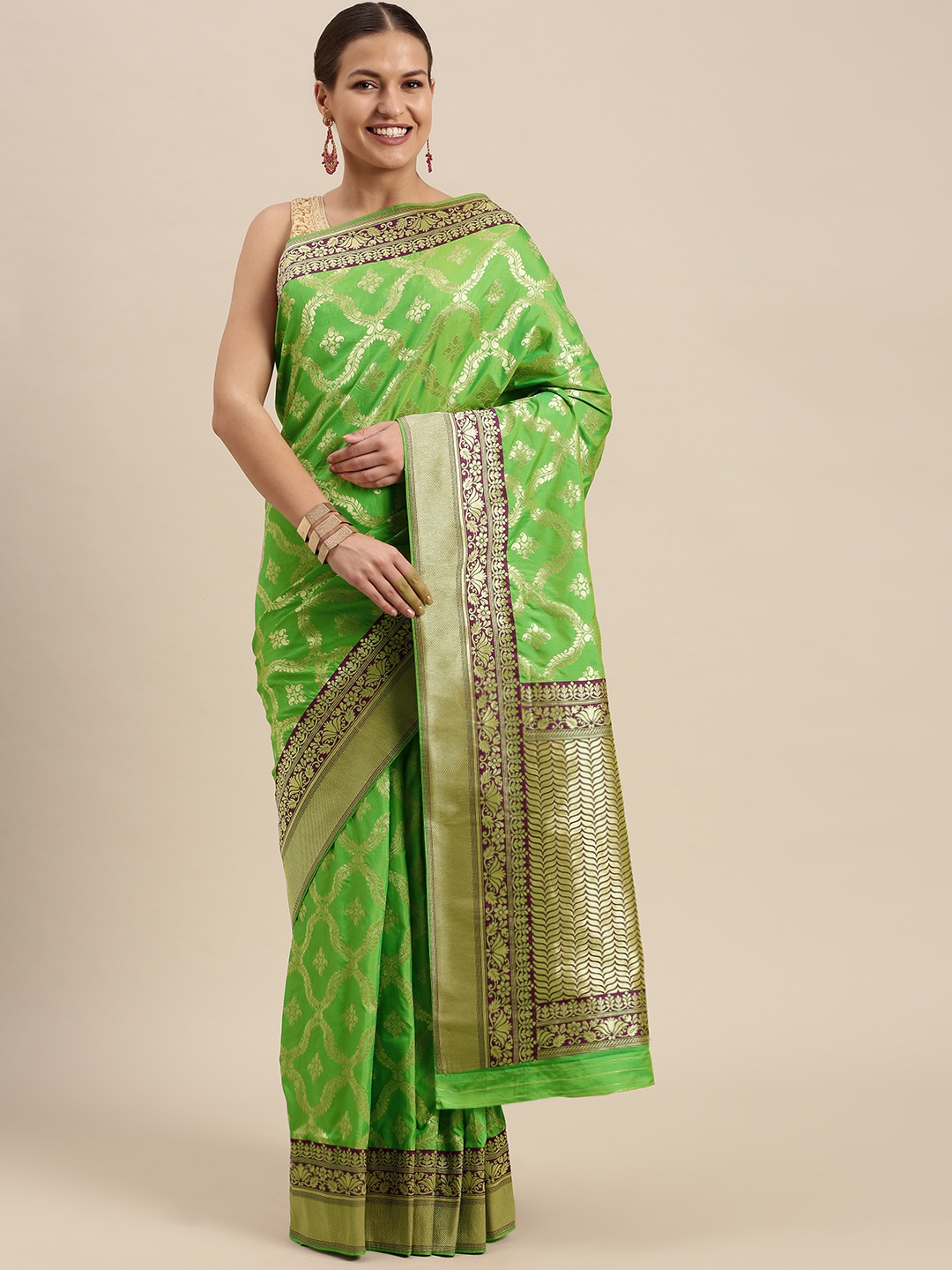 

SANGAM PRINTS Green & Golden Ethnic Motifs Zari Pure Silk Banarasi Saree