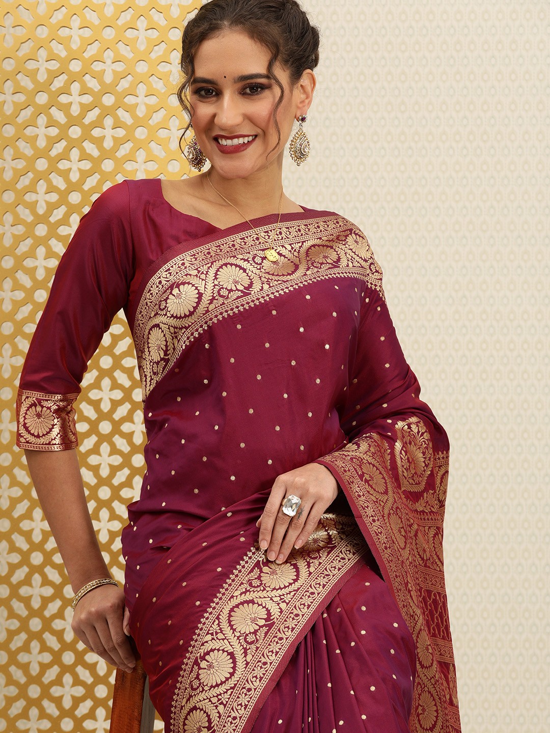 

House of Pataudi Burgundy & Golden Zari Jashn Banarasi Saree