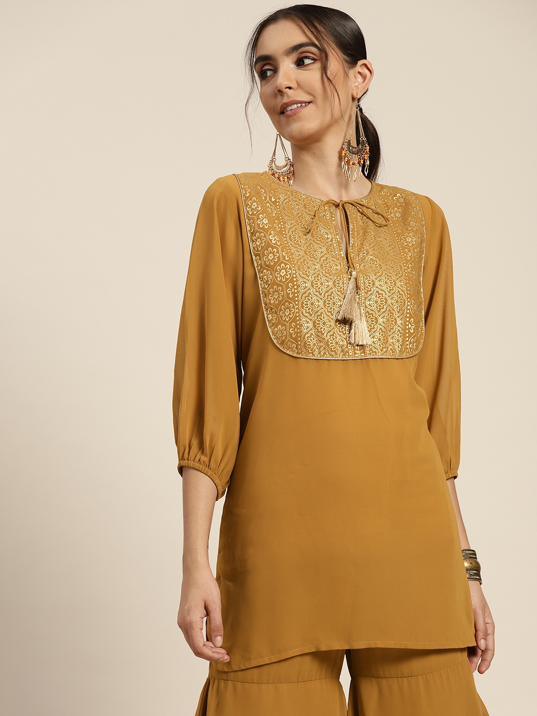 

Shae by SASSAFRAS Mustard & Gold-Toned Printed Tunic