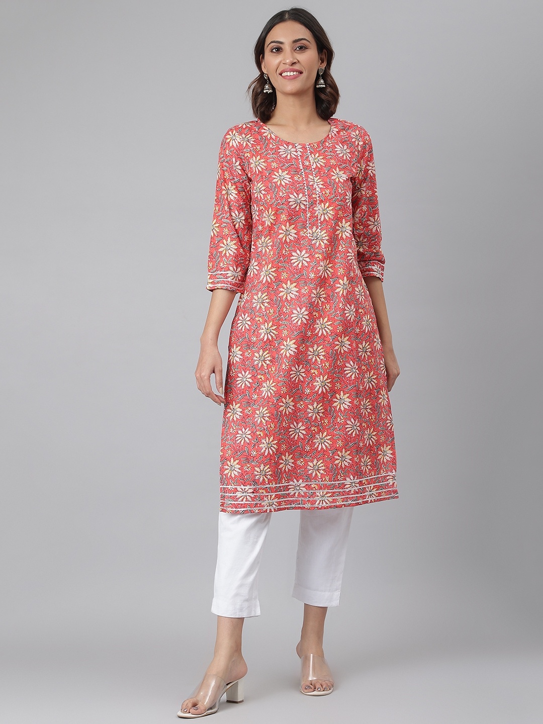 

Fusion Threads Women Red & White Floral Printed Gotta Patti Kurta