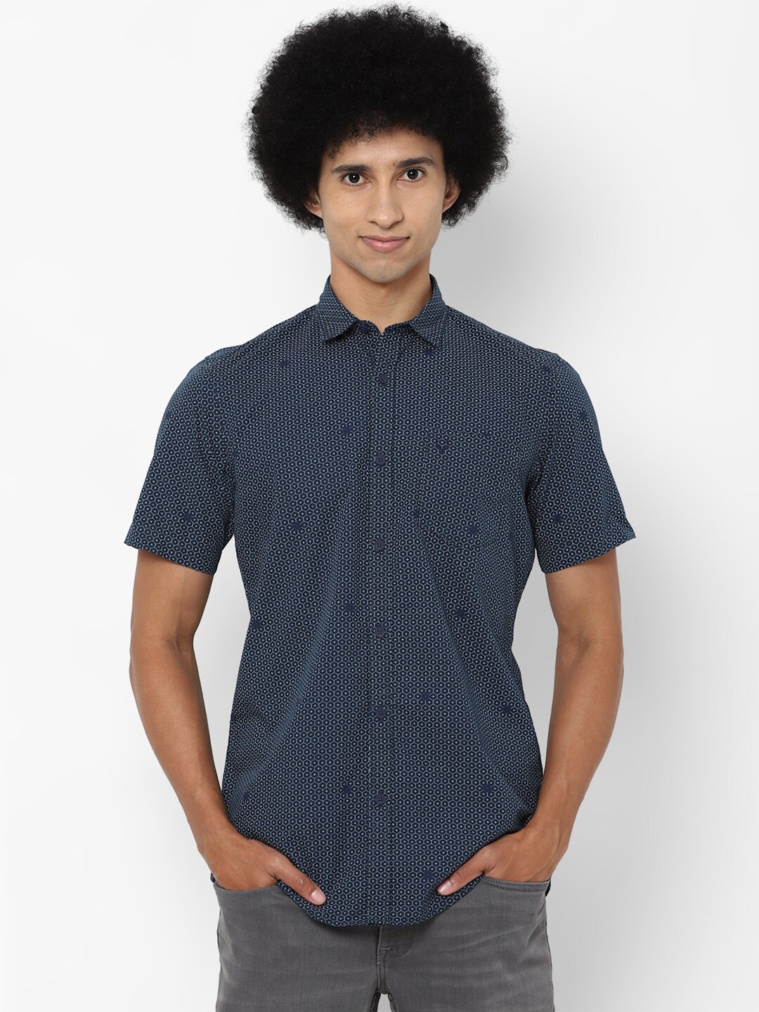 

Allen Solly Sport Men Navy Blue Regular Fit Printed Pure Cotton Casual Shirt