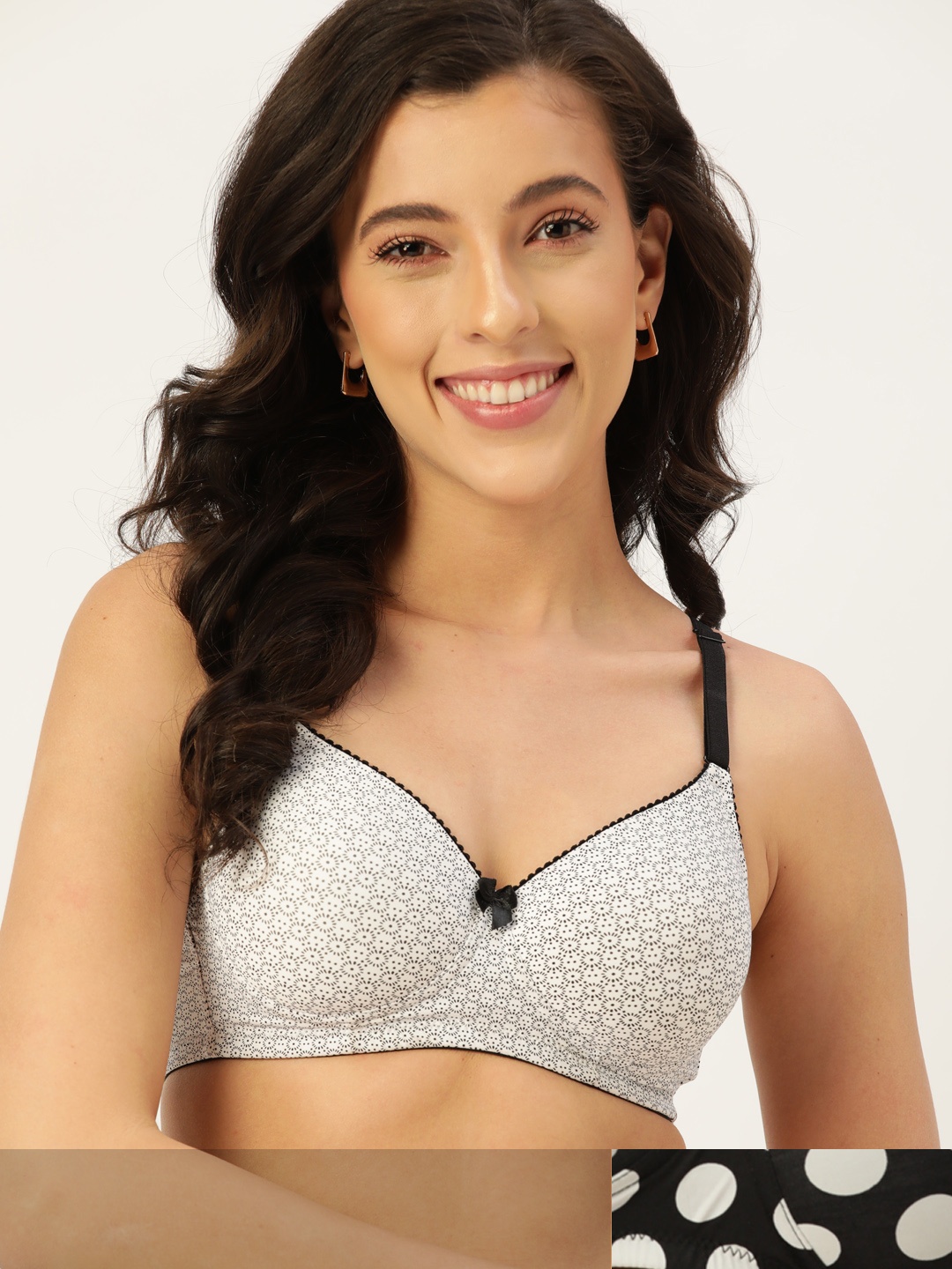 

DressBerry Black & White Geometric Bra - Lightly Padded