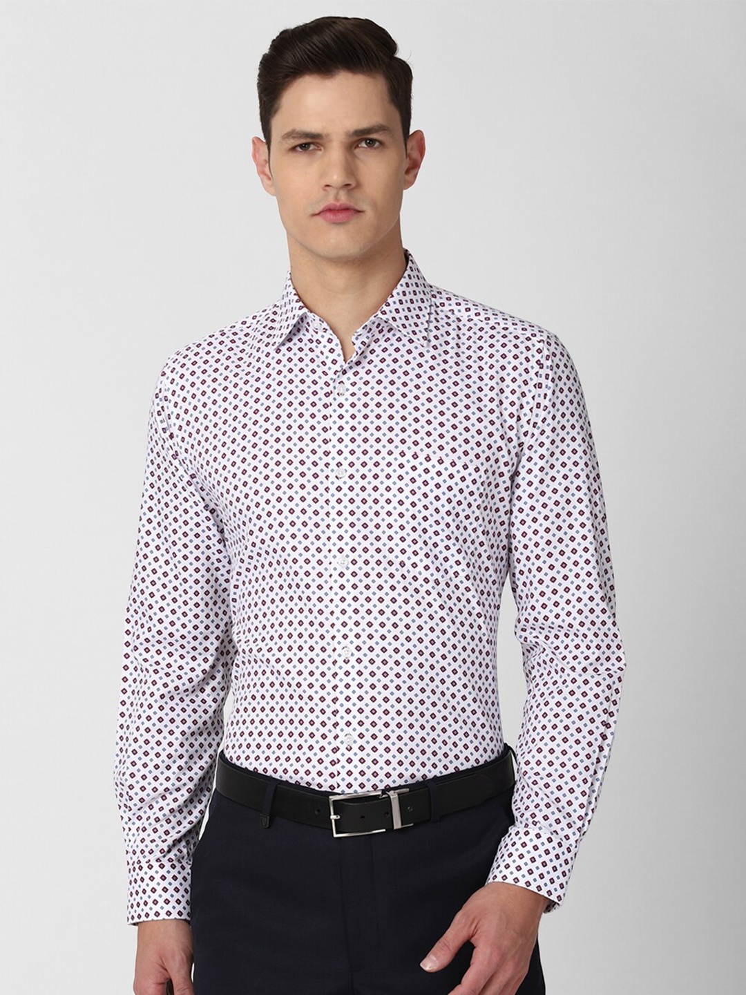 

Van Heusen Men White Printed Cotton Casual Shirt