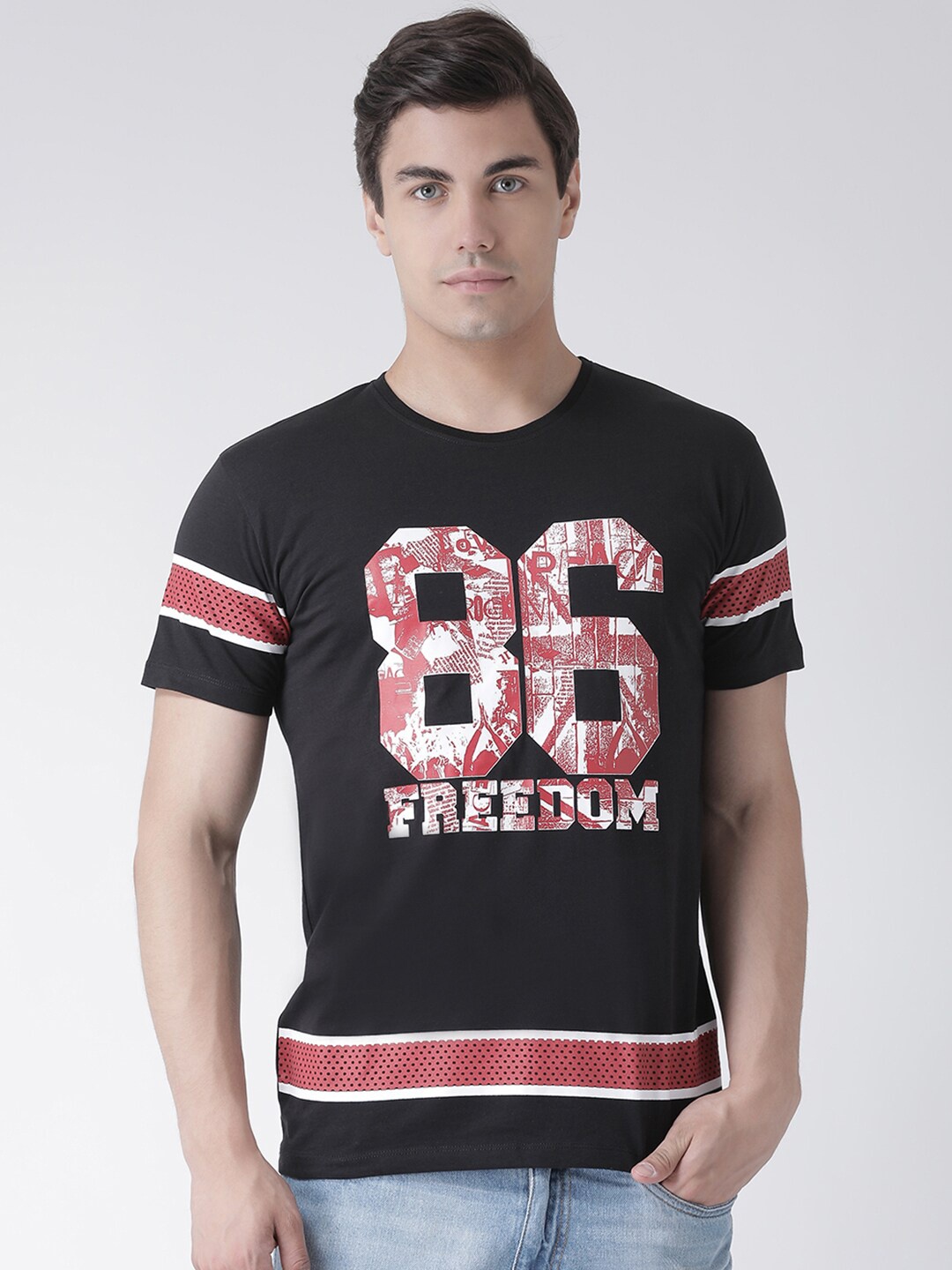 

Club York Men Black & Maroon Typography Printed T-shirt