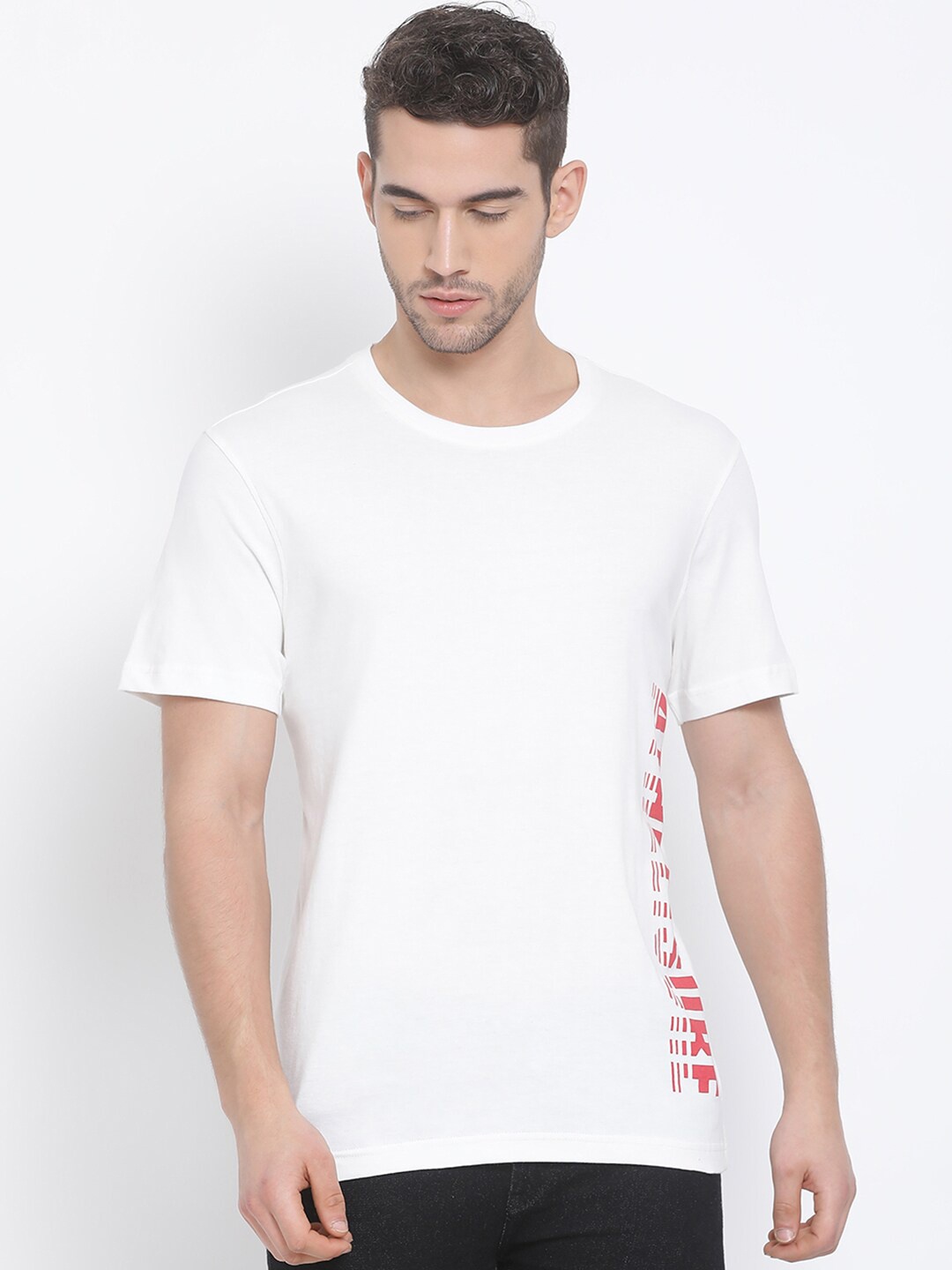 

Club York Men White Typography Printed T-shirt
