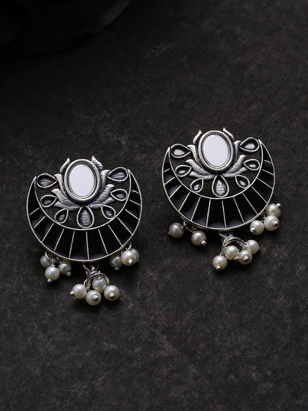 

Voylla Silver-Plated & Black Crescent Shaped Chandbalis