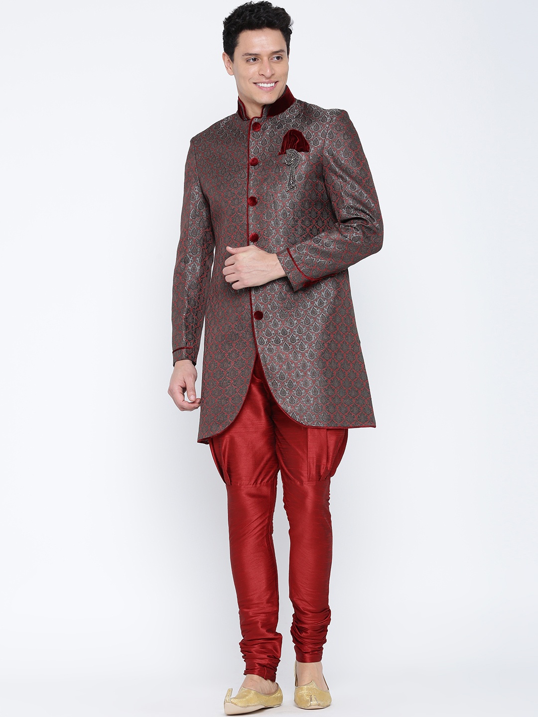 

Manish Creations Maroon & Grey Brocade Pattern Handicraft Sherwani