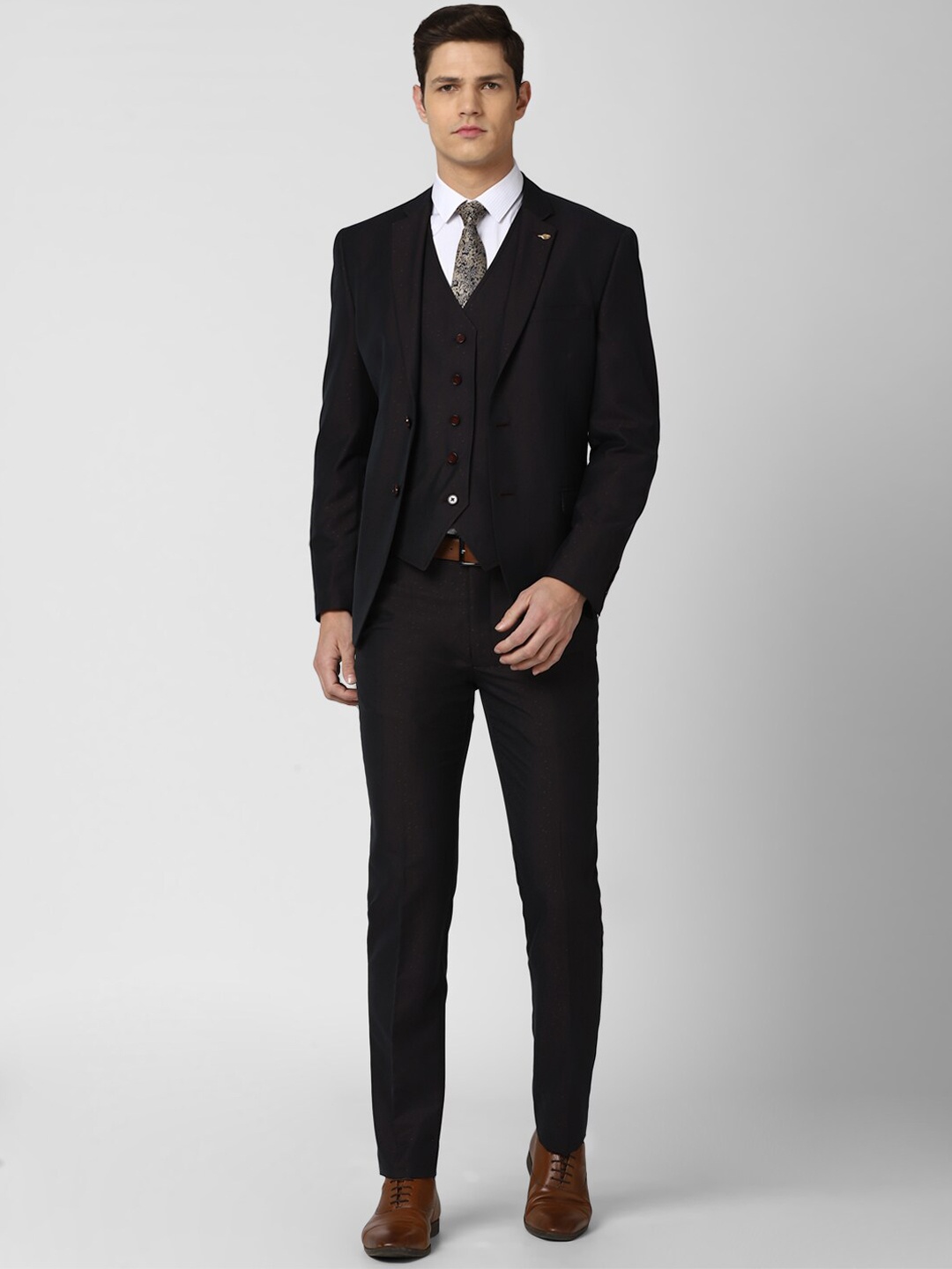 

Van Heusen Men Black Slim-Fit 3-Piece Formal Suit