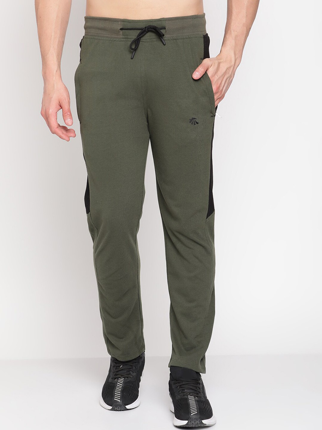 

Gallus Men Olive & Black Colourblocked Cotton Track Pants