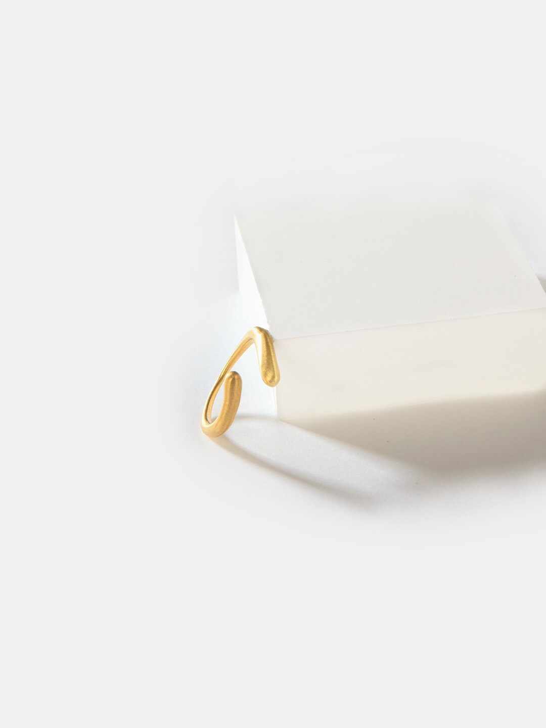 

SHAYA Women Gold-Plated 925 Silver Ring