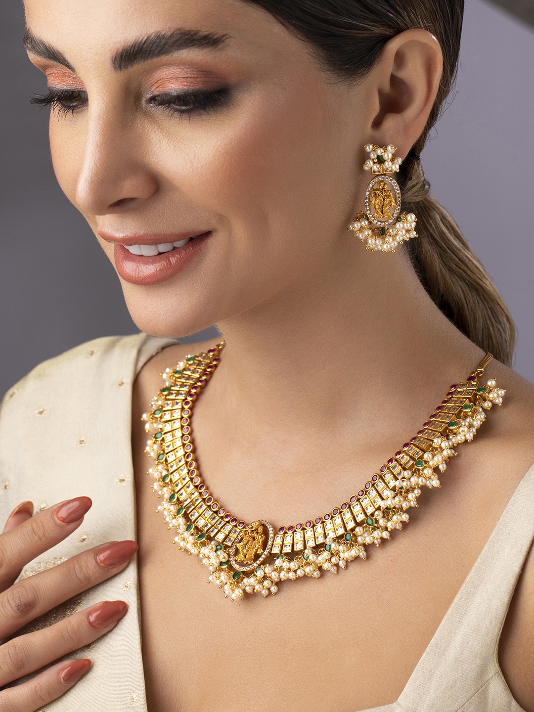 

Rubans Women Gold-Plated & Emerald Stone-Studded Jewellery Set