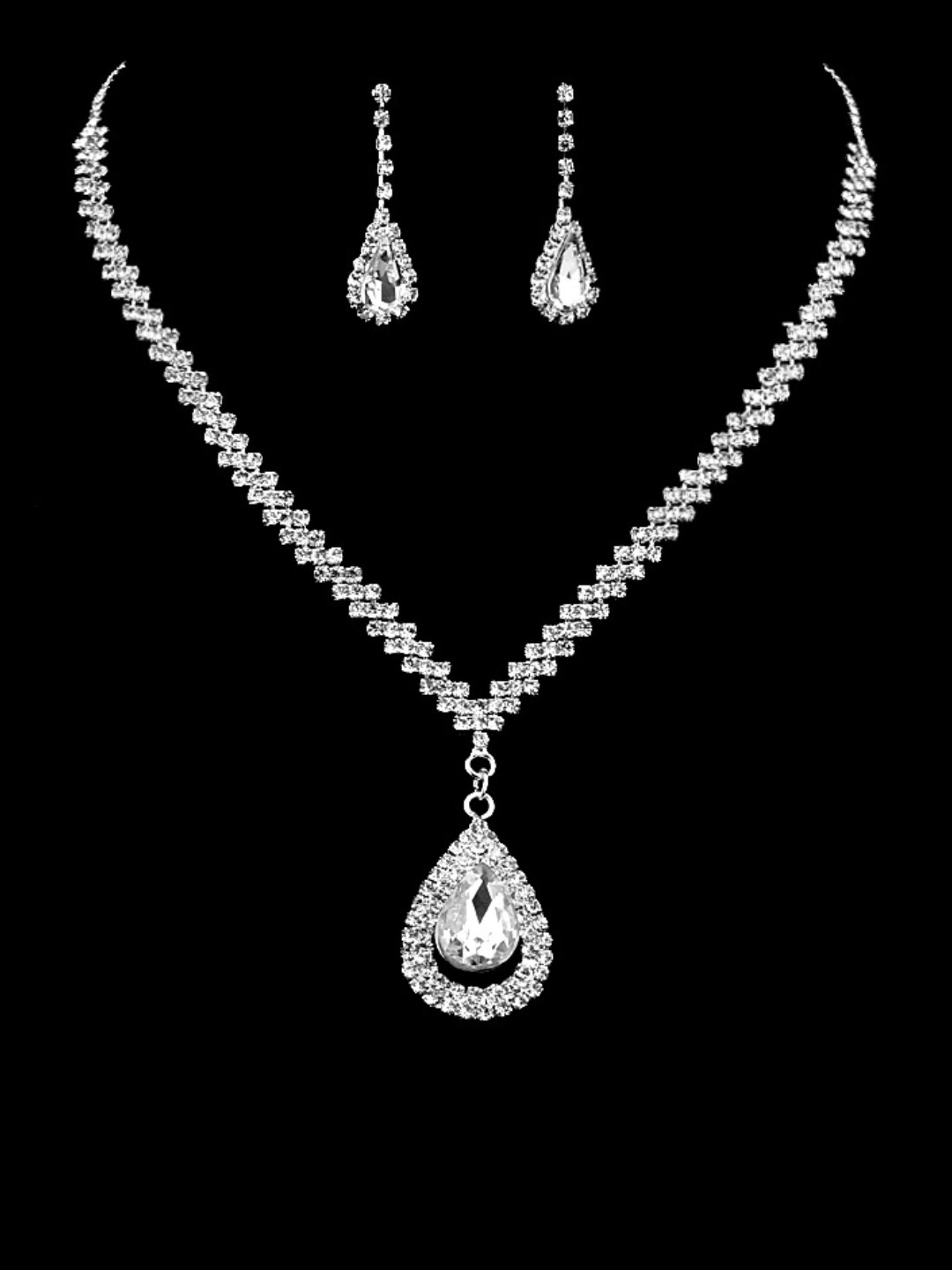 

Yellow Chimes Silver-Toned Crystals Stone Studded Jewellery Set