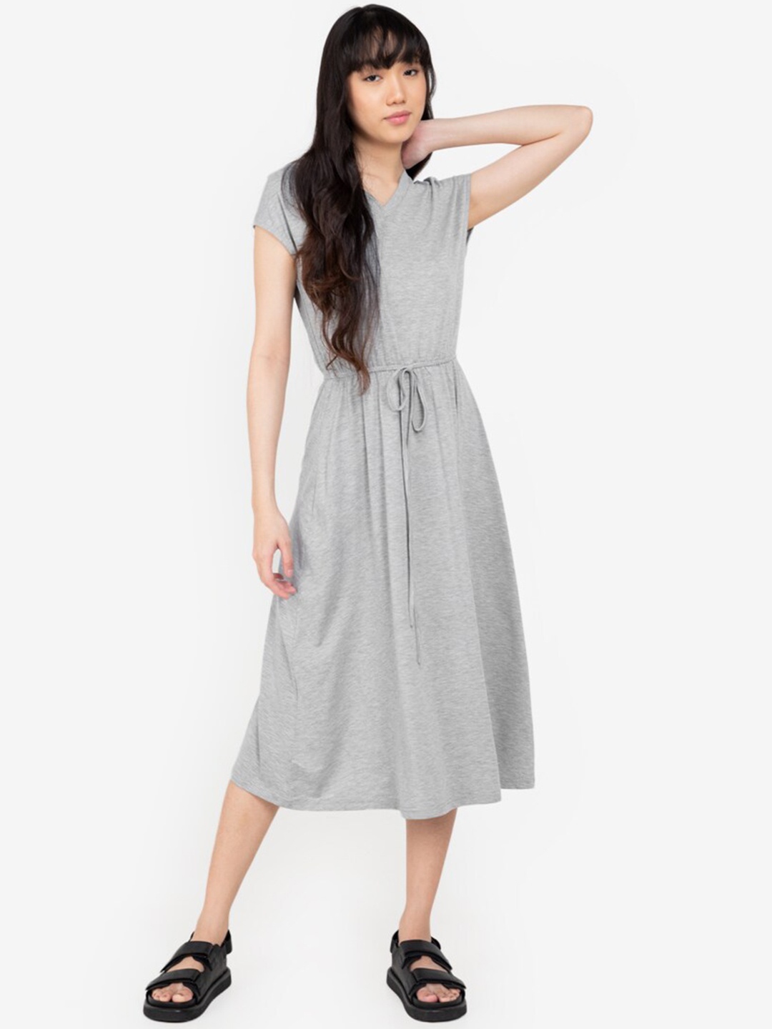 

ZALORA BASICS Women Grey Solid Fit & Flare Dress