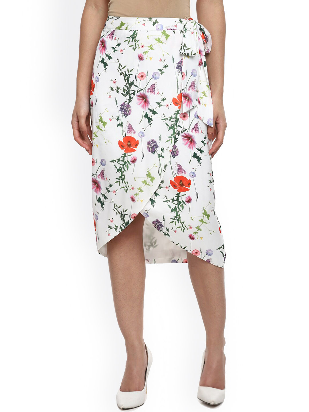 

Ted Baker Women White & Red Printed Straight Knee Length Skirt