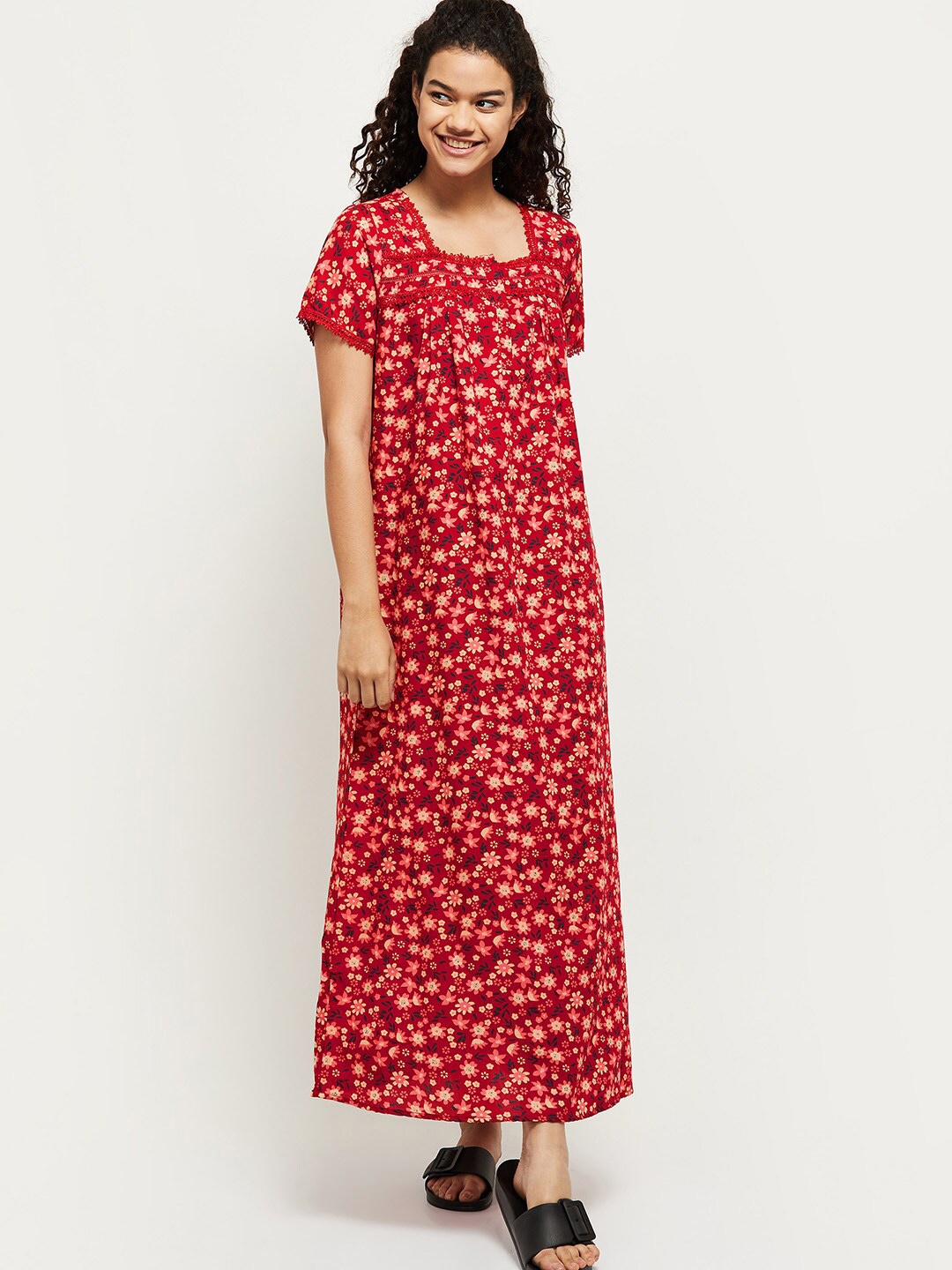 

max Women Red Floral Printed Nightdress