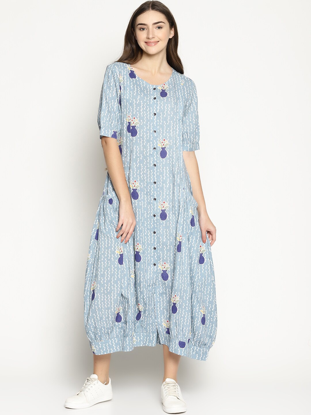 

UNTUNG Women Blue Floral Printed Balloon Midi Dress