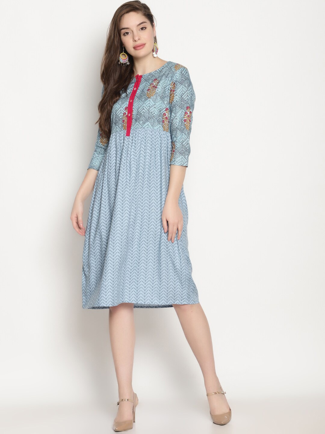 

UNTUNG Blue & Red Floral Ethnic Dress
