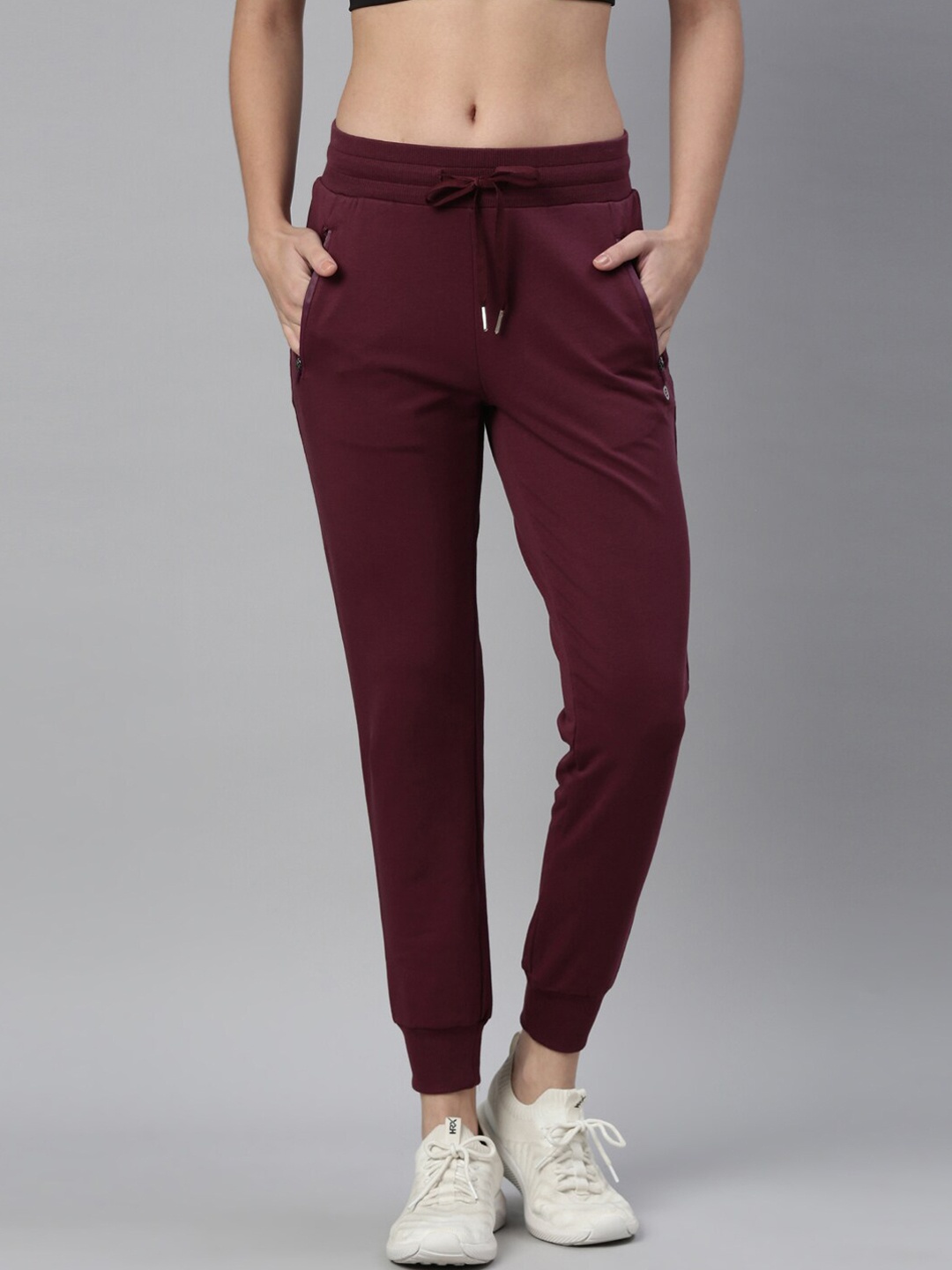 

Enamor Women Maroon Solid Slim-Fit Joggers