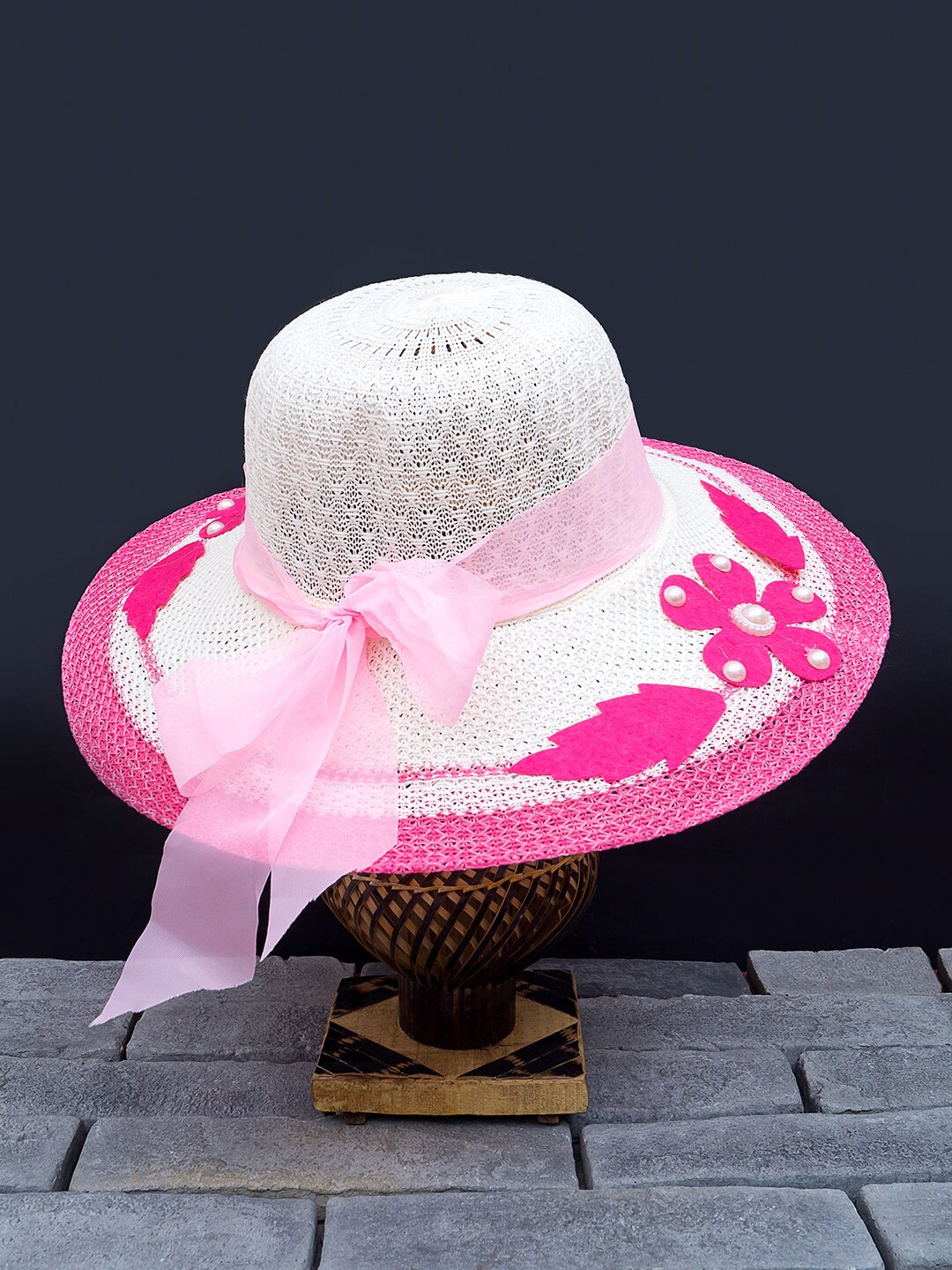 

Golden Peacock Women White & Pink Woven-Design Straw Sun Hat