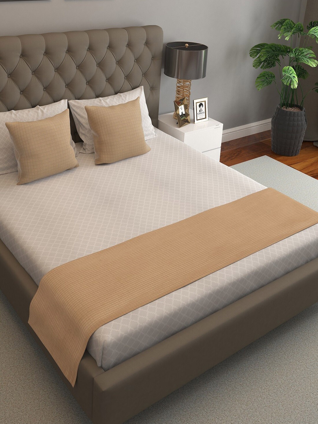 

S9home by Seasons Khaki-Coloured Checked Bed Runner with Cushion Covers