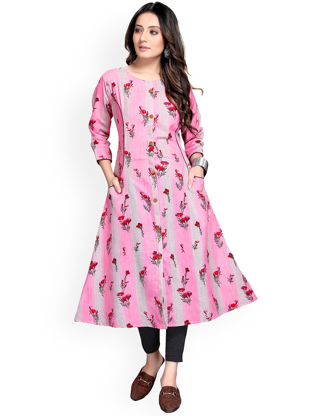 

VENISA Women Pink & Red Floral Printed Floral Kurta