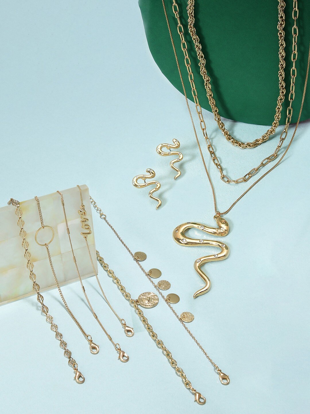 

AMI Gold-Toned Gold-Plated Layered Chain & Bracelet Set