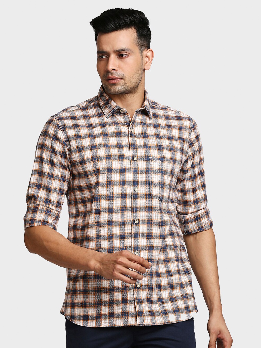 

ColorPlus Men Orange & Off-White Tailored Fit Checked Cotton Casual Shirt