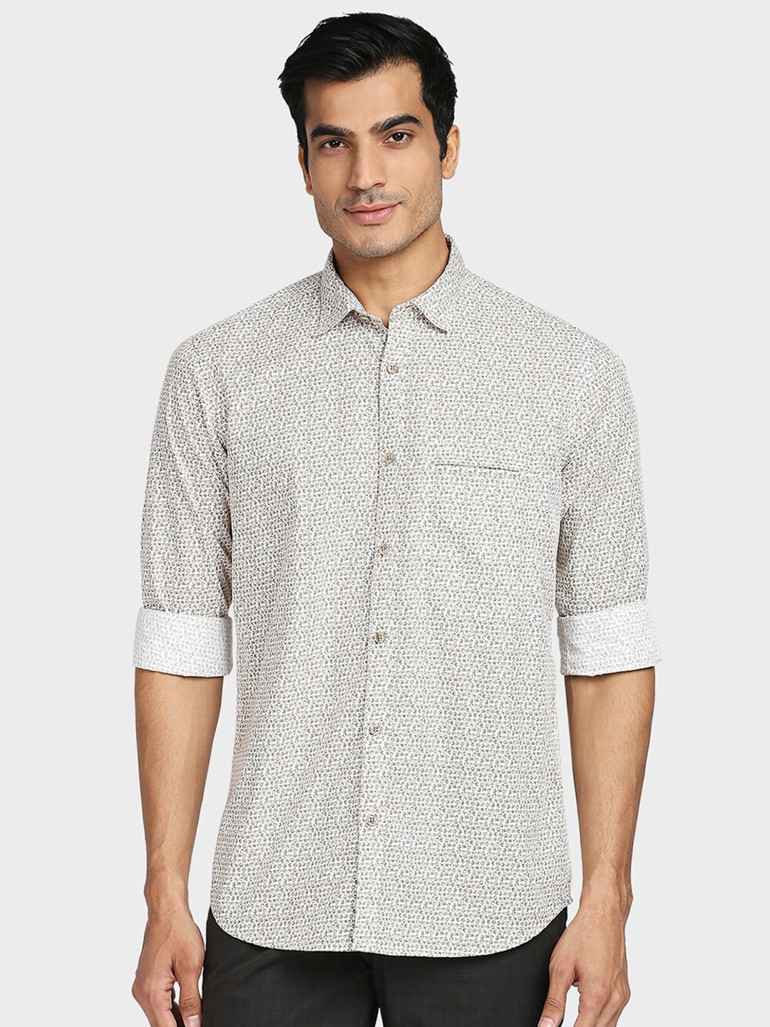 

ColorPlus Men Green Tailored Fit Printed Cotton Casual Shirt