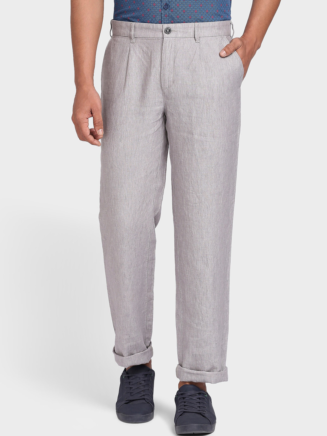 

ColorPlus Men Grey Solid Linen Trousers