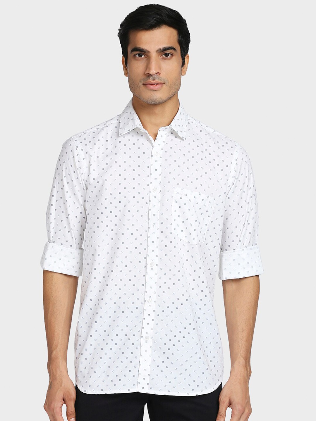 

ColorPlus Men White Tailored Fit Printed Cotton Casual Shirt