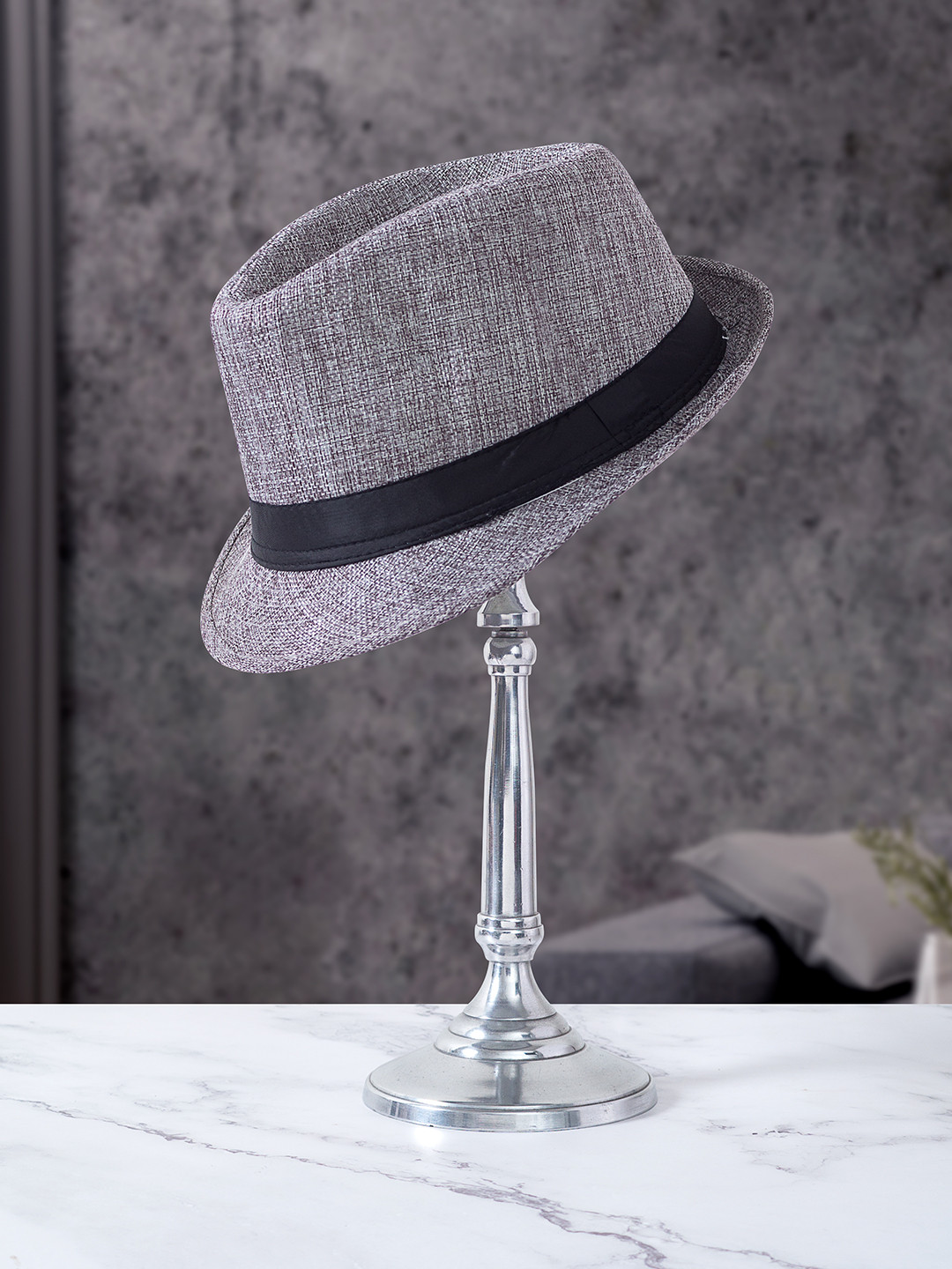 

Golden Peacock Men Grey Threaded Tear Drop Shaped Fedora Hat