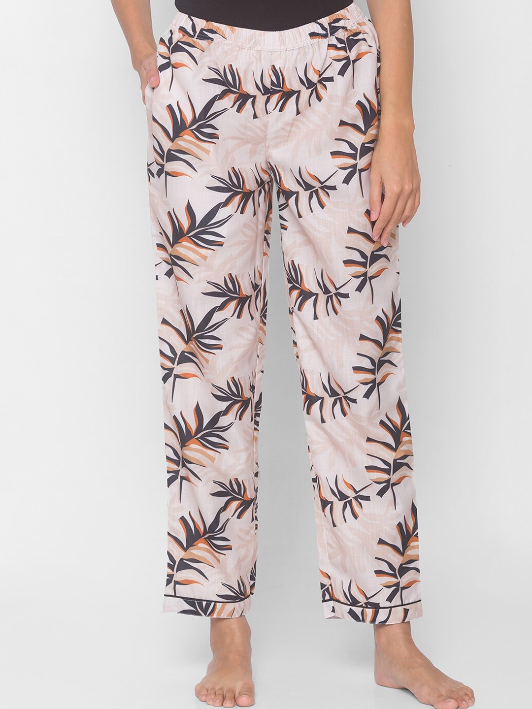 

NOIRA Women Beige Tropical Printed Cotton Lounge Pants