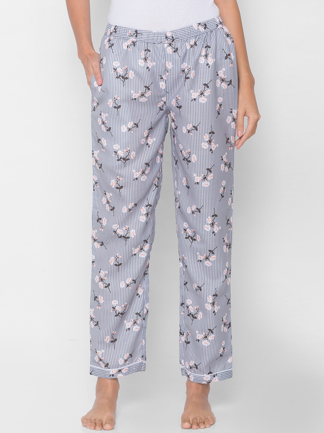 

NOIRA Women Grey Printed Cotton Lounge Pant