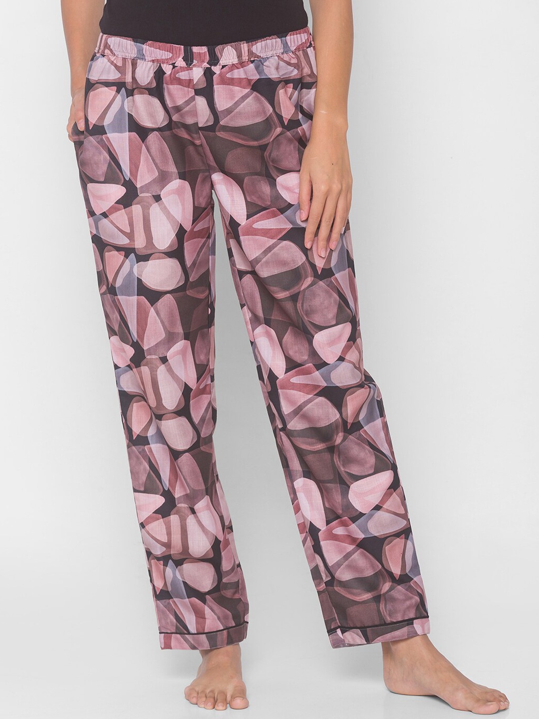 

NOIRA Women Pink & Black Printed Cotton Lounge Pant