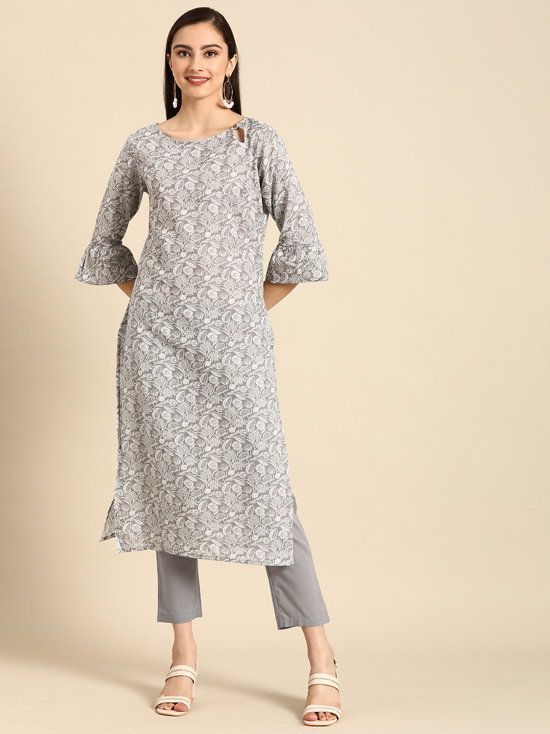 

Anouk Women Grey Floral Printed Pure Cotton Kurta with Trousers