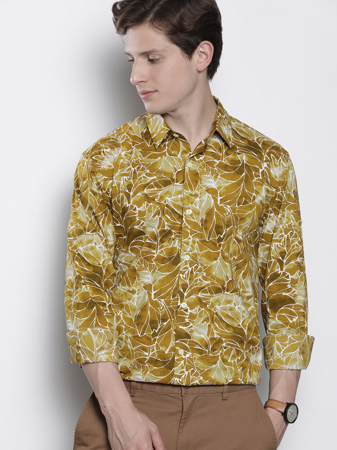 

Nautica Men Olive Brown & White Abstract Printed Slim Fit Stretch Casual Shirt