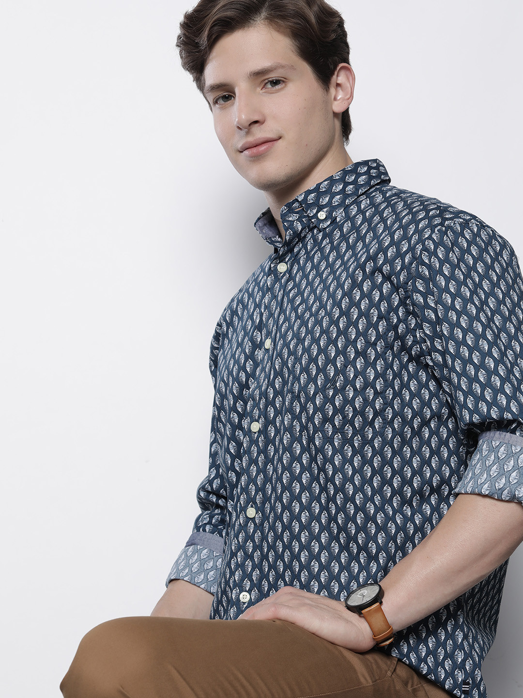 

Nautica Men Navy Blue & White Slim Fit Printed Slim Fit Stretch Casual Shirt