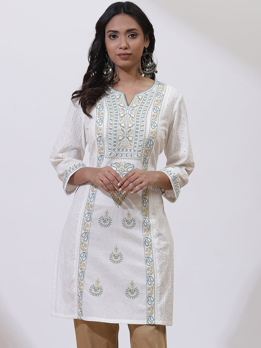 

Lakshita Women White Ethnic Motifs Printed Kurta