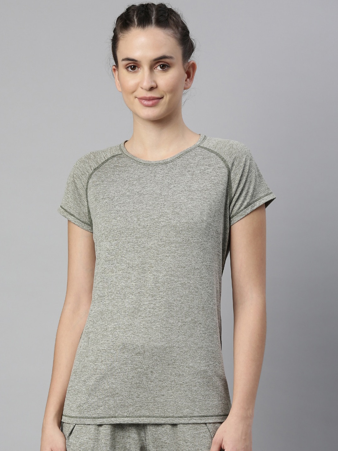 

Enamor Athleisure Women Green Solid Antimicrobial Slim Fit Outdoor T-shirt