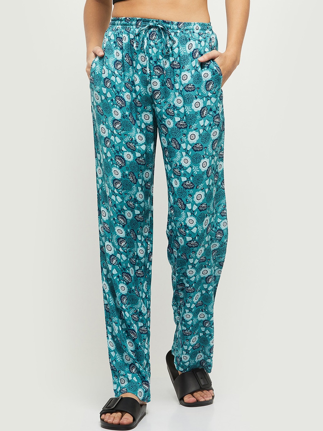 

max Women Teal Green Printed High-Rise Lounge Pants