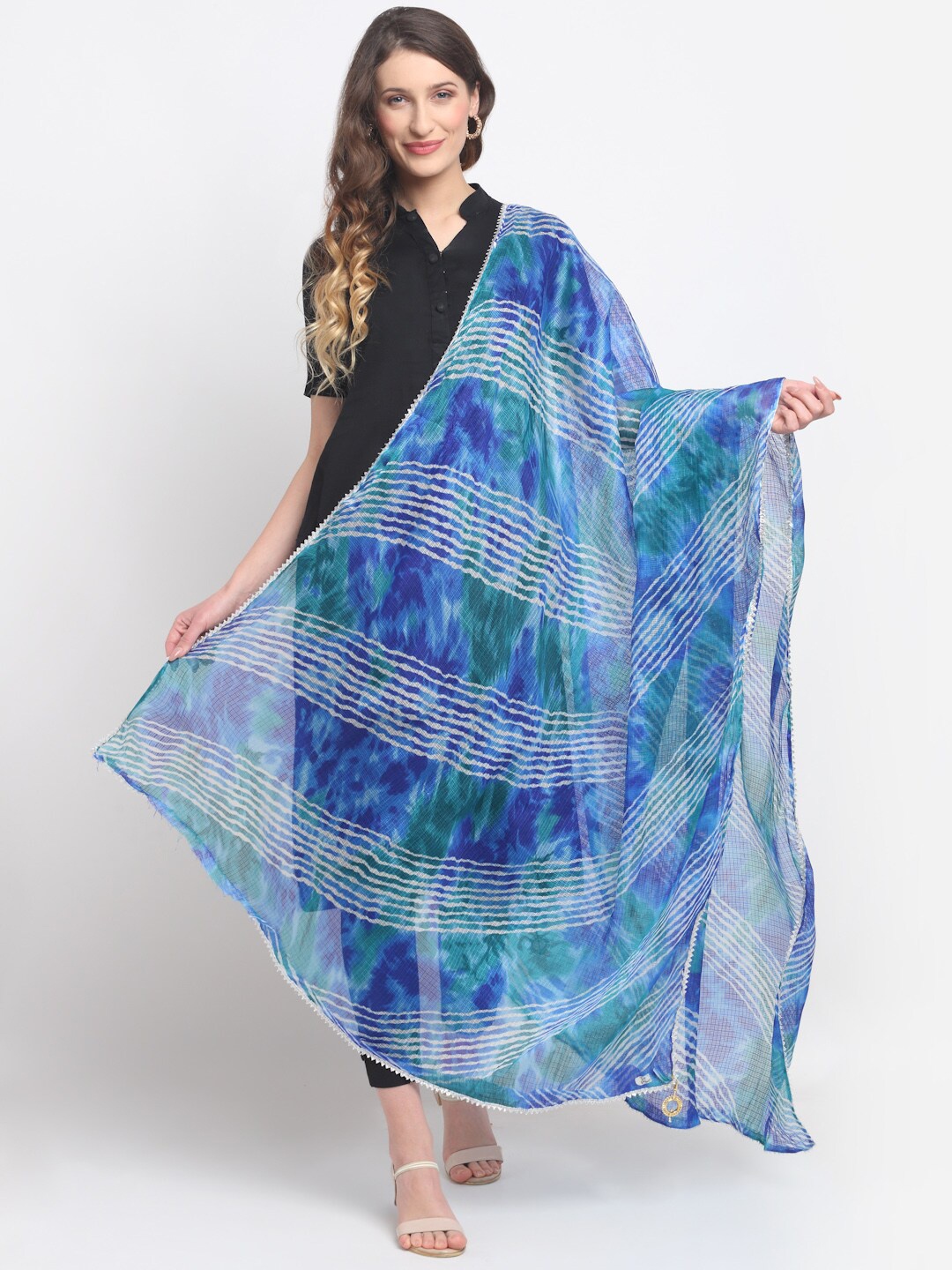 

SOUNDARYA Blue & Green Leheriya Printed Dupatta
