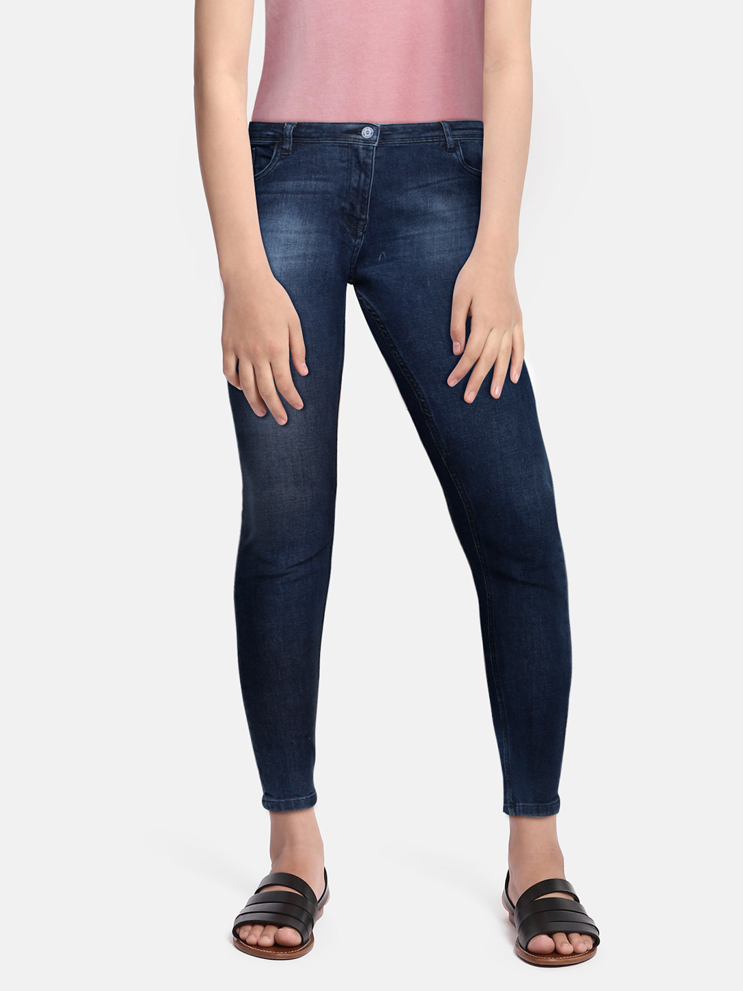 

Allen Solly Junior Girls Blue Regular Fit Clean Look Stretchable Jeans
