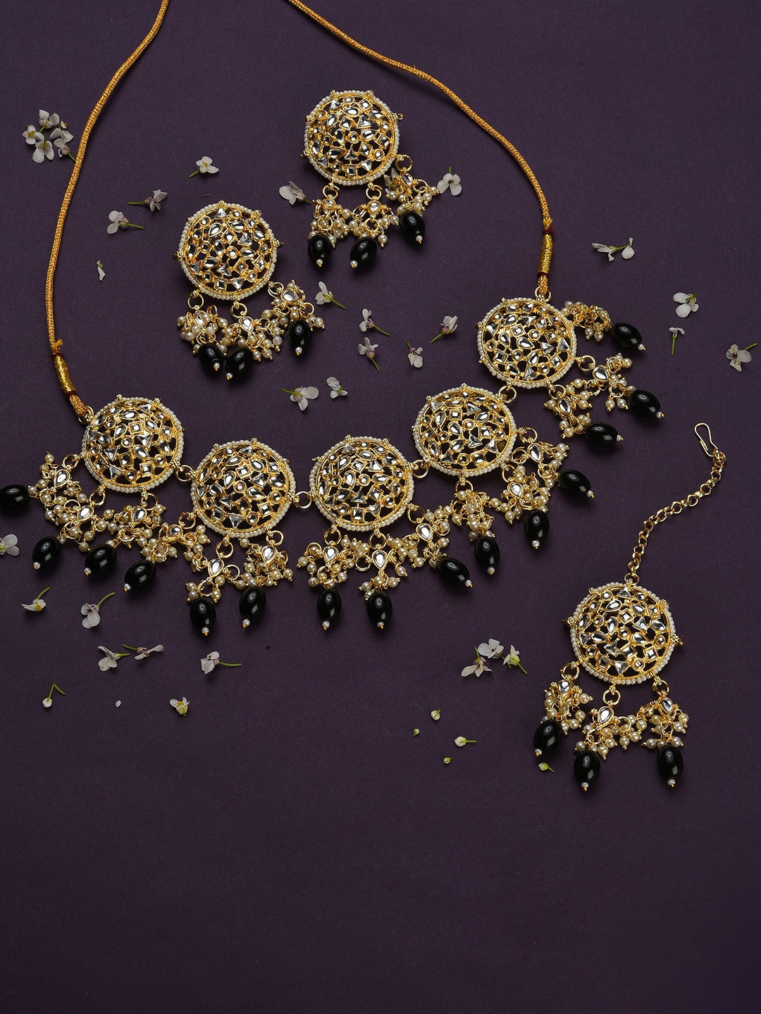 

SOHI Gold-Plated White Kundan-Studded Jewellery Set