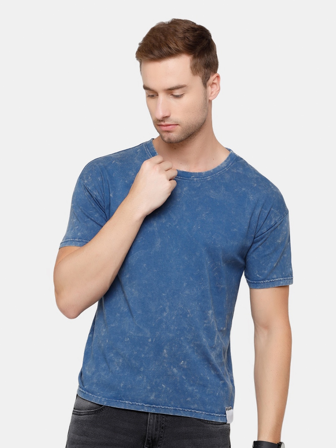 

WROGN Men Navy Blue Tie & Dye Dyed Pure Cotton Slim Fit T-shirt