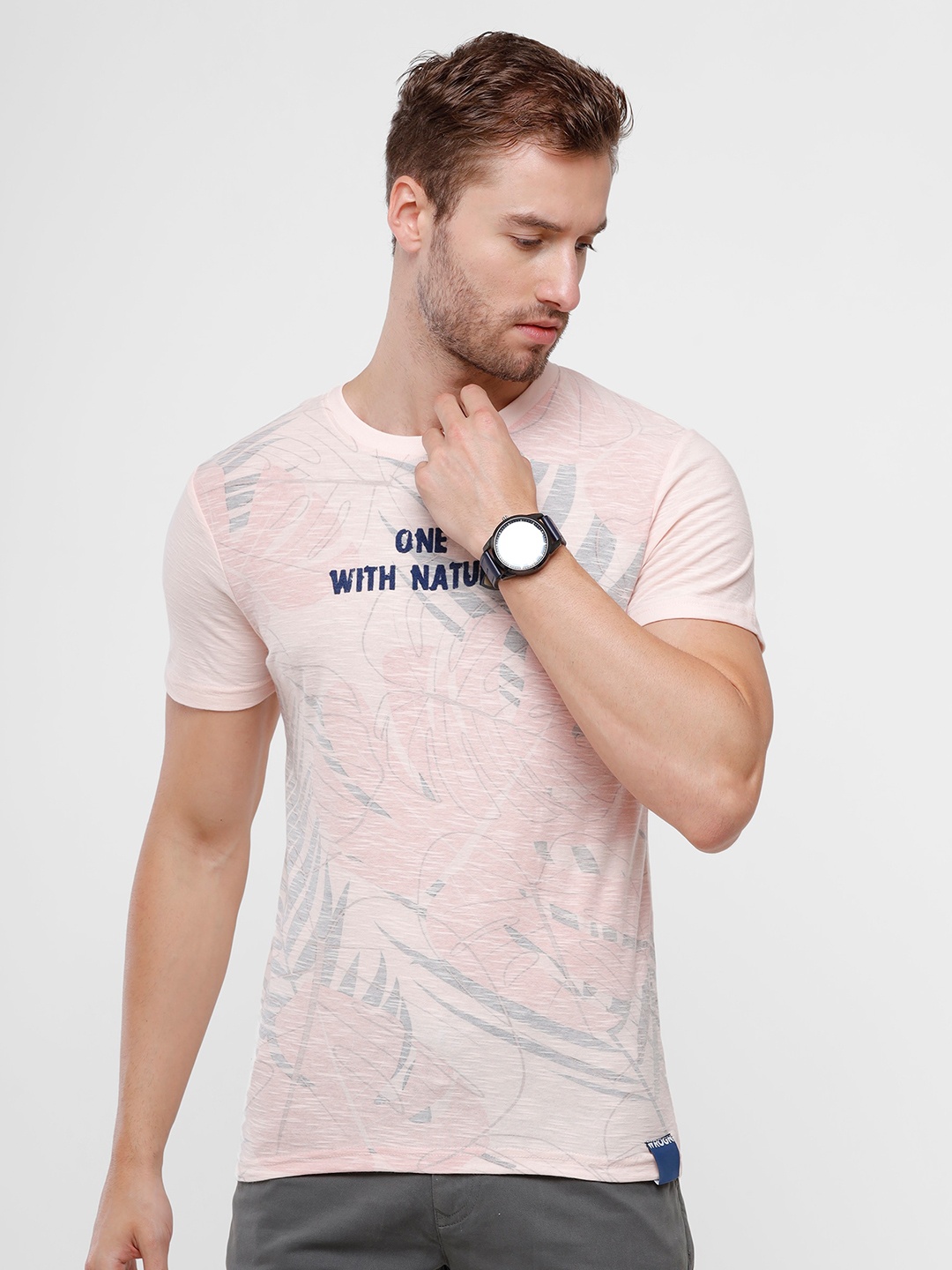 

WROGN Men Pink Typography Printed Tropical Pure Cotton Slim Fit T-shirt