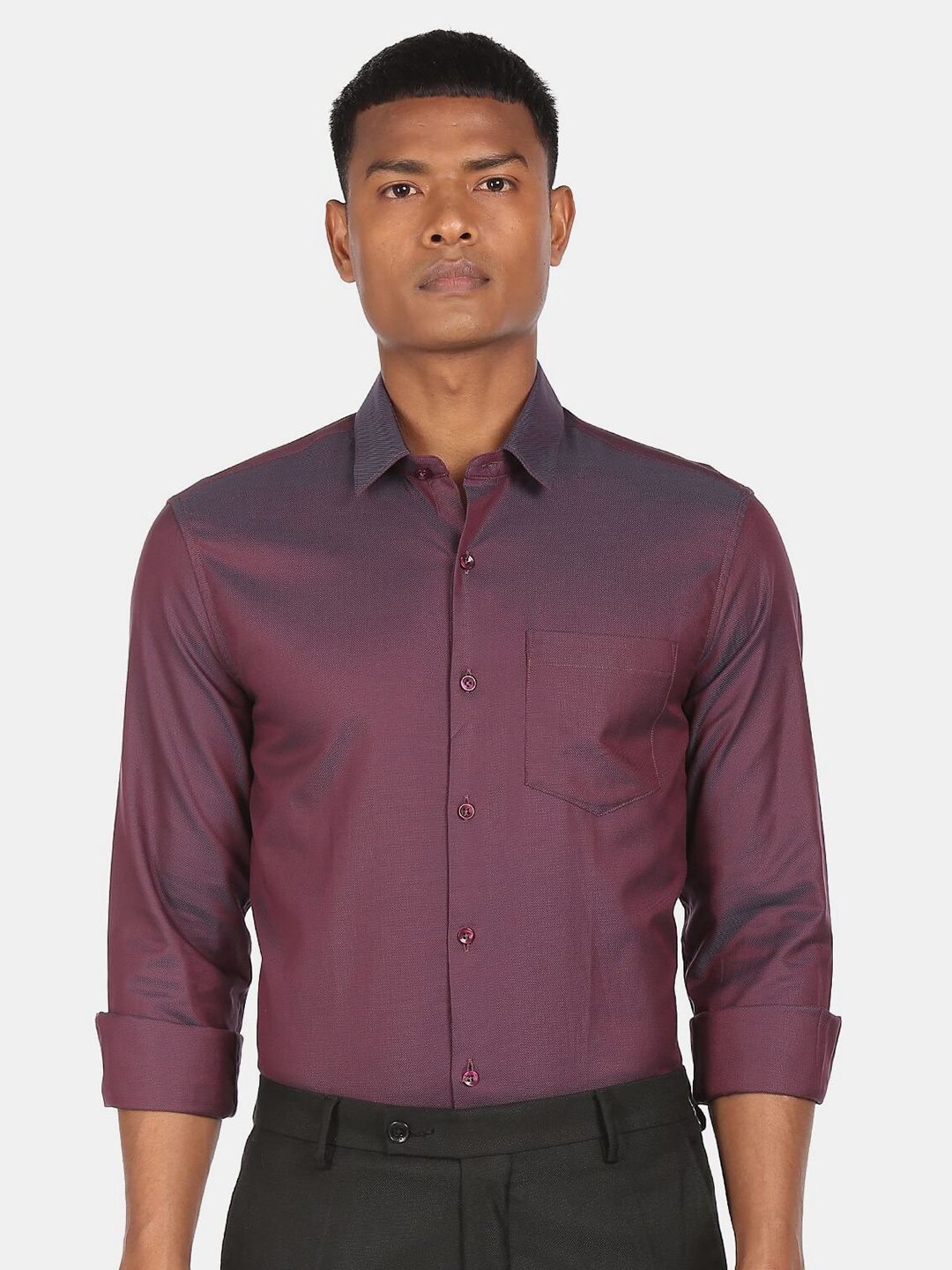 

Excalibur Men Red Regular Fit Pure Cotton Formal Shirt